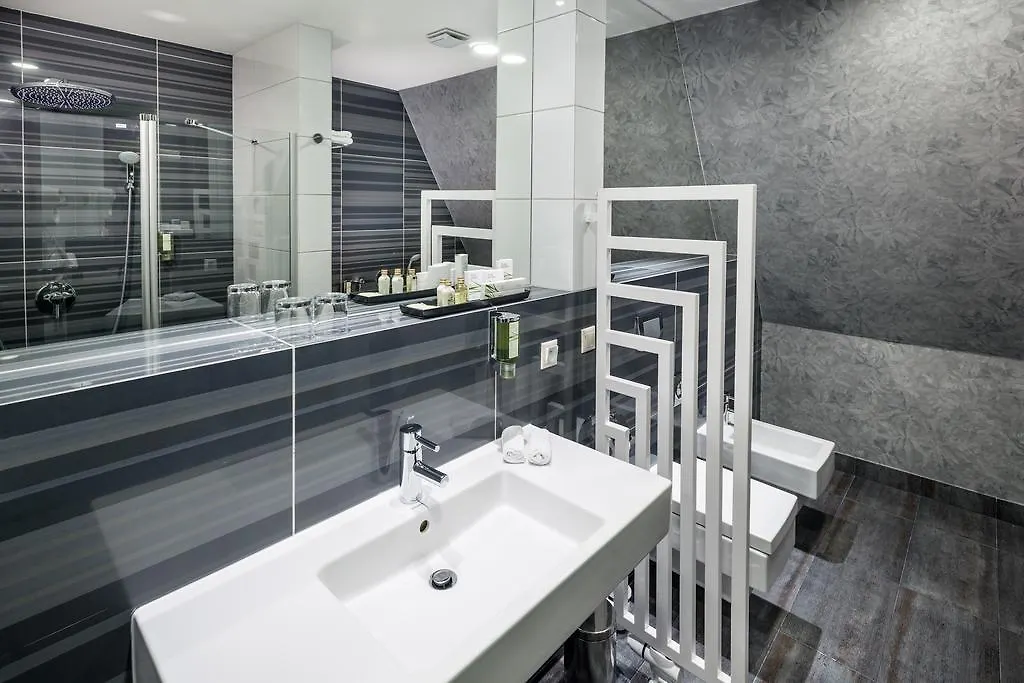 Hotel Natura Residence Business&Spa Siewierz 4*,